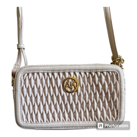 NWT Anne Klein Baby Pink Crossbody Purse Bag - Picture 1 of 5